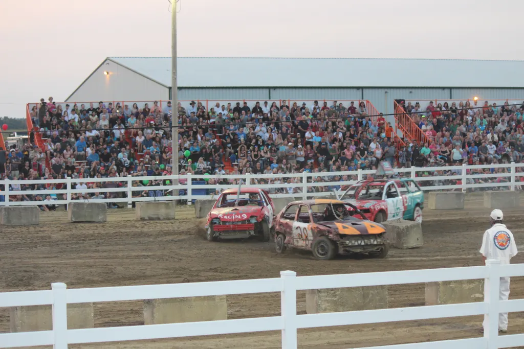 Dirty wheeling cars